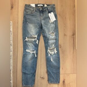 NWT Eunina jeans Mica 7 style 9699